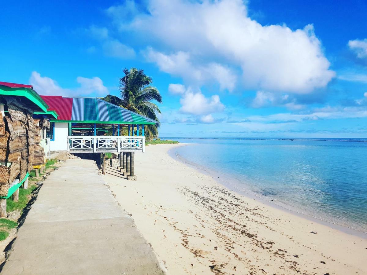 Tailua Beach Fales Manase エクステリア 写真